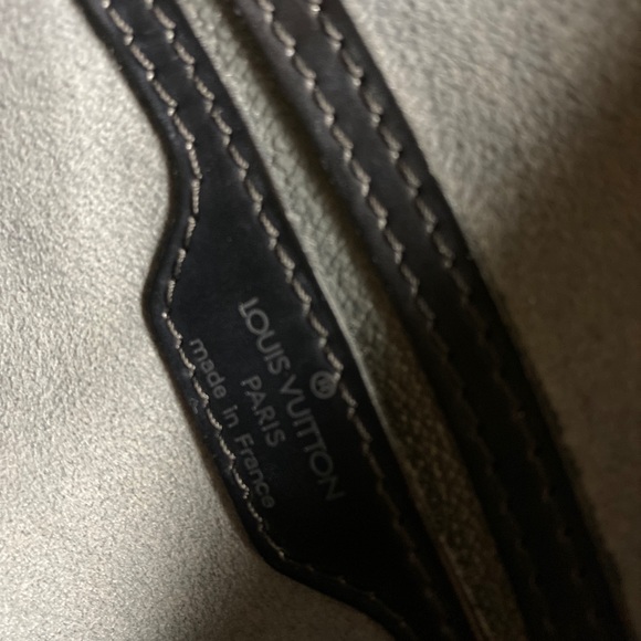 Louis Vuitton epi mabillon backpack M52232 - Picture 8 of 11